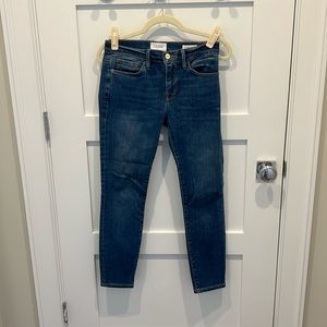 Frame Denim Le Skinny de Jeanne Crop